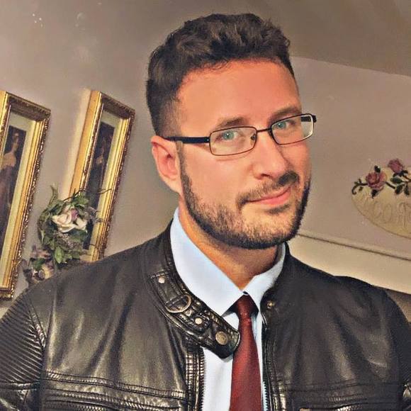 Meet your Posher, Addison - Picture 1 of 1